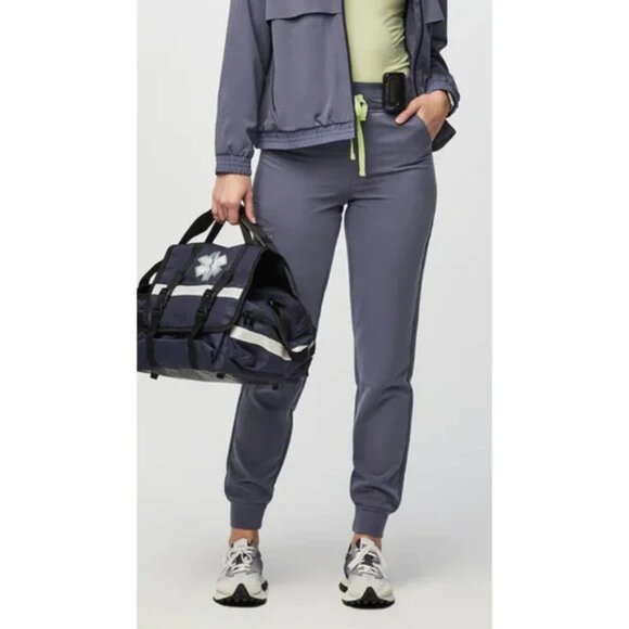 Figs High Waisted Zamora™ Jogger Scrub Pants 2.0 (Space Navy) - Picture 5 of 16